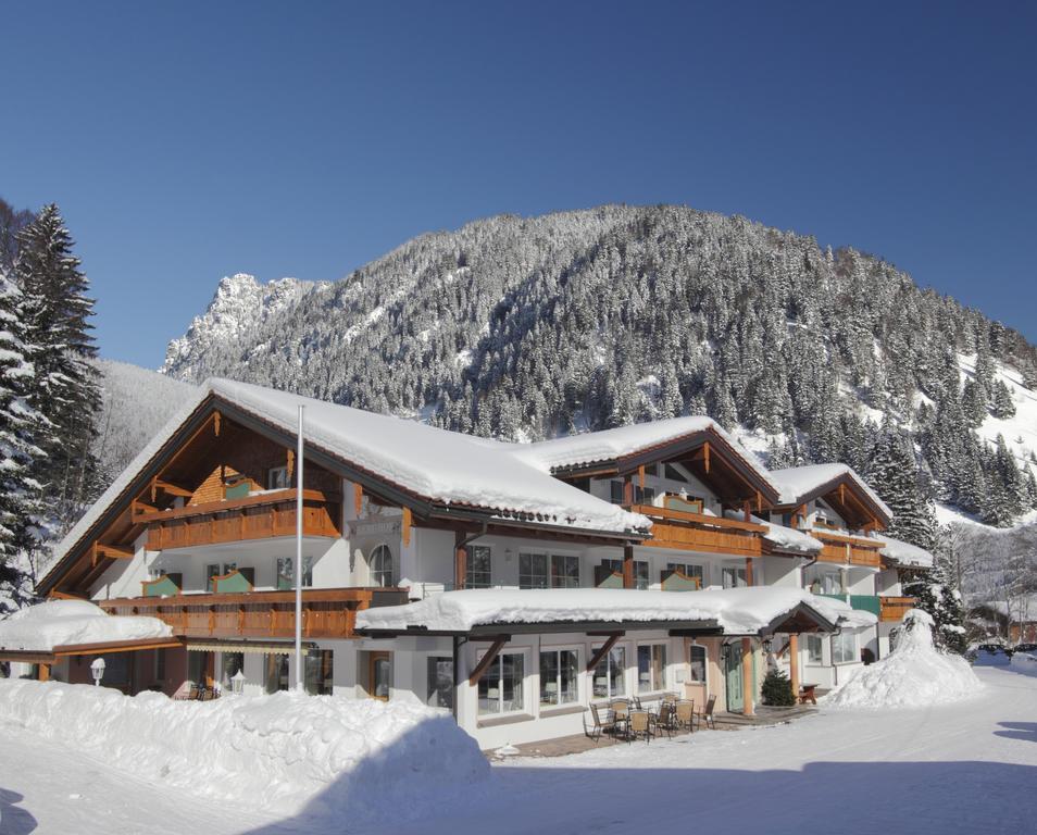 Отель Berghof Бад-Хинделанг