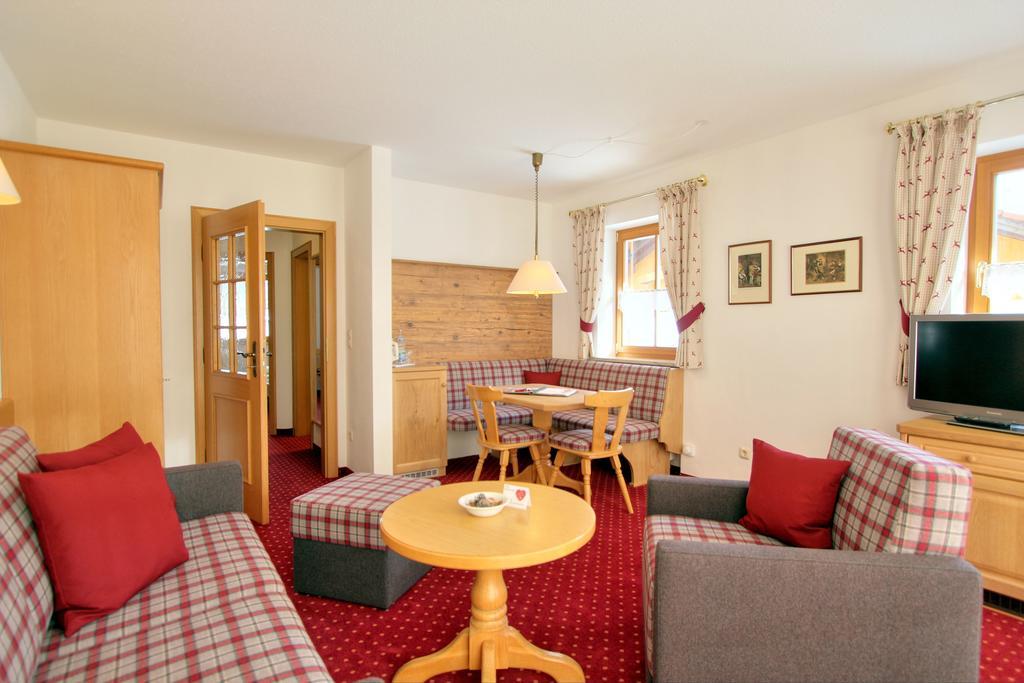 Berghof Отель 3*